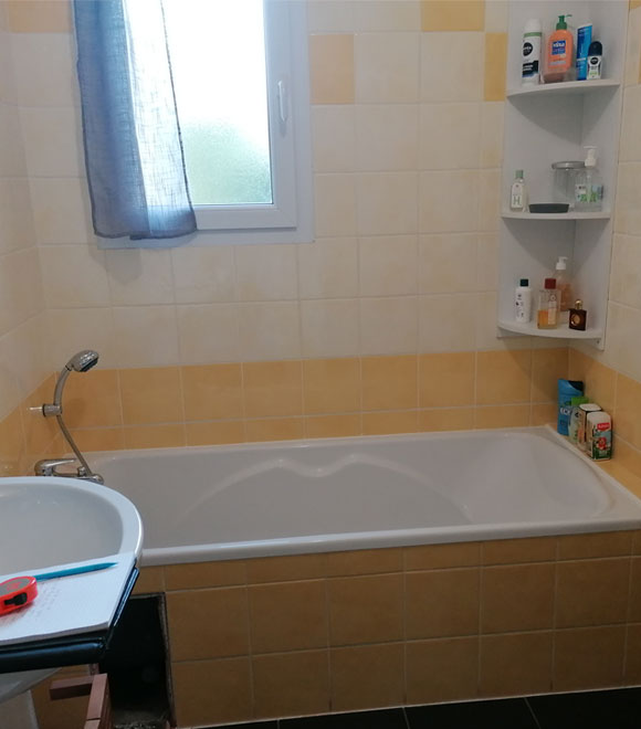 Salle de bain avant