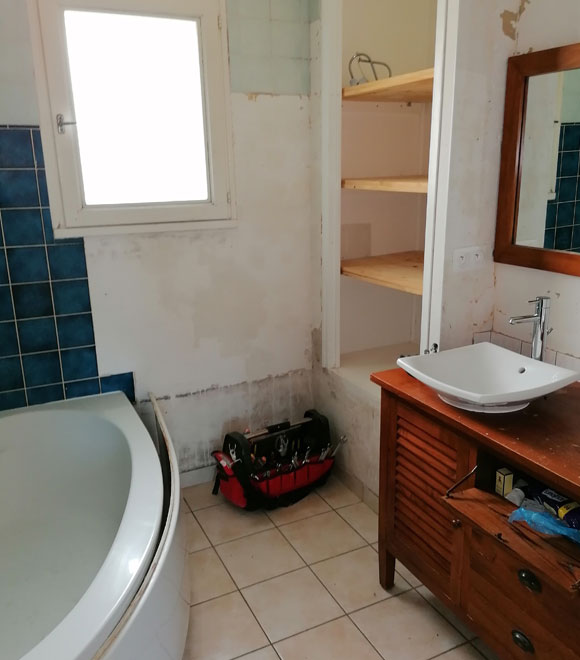 Salle de bain avant